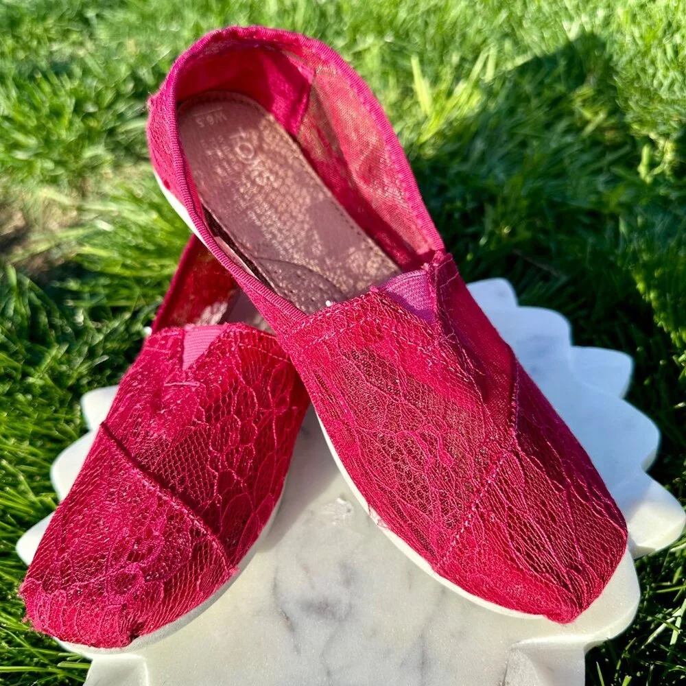 Toms Size 6.5 Shoes Womens Classic Slip On Raspberry Lace Comfort Casual Flats R